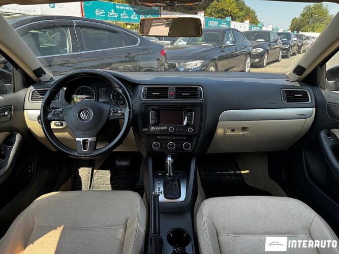 volkswagen Jetta 2013