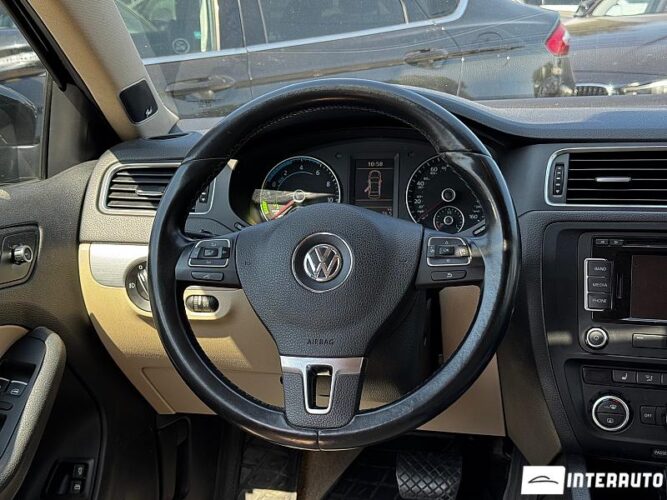 volkswagen Jetta 2013