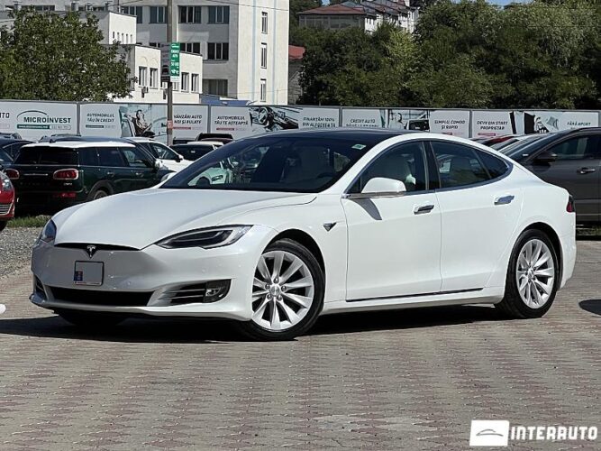 Tesla Model S 2020 doar la InterAuto