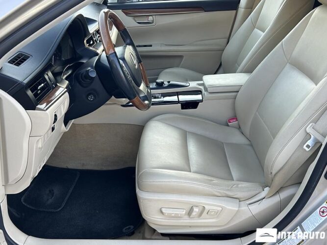 lexus ES 300h 2013