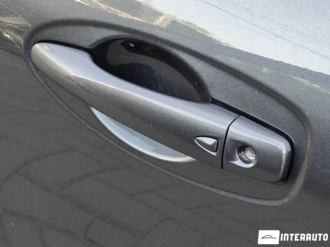 Renault Kadjar 40 renault Kadjar 2015