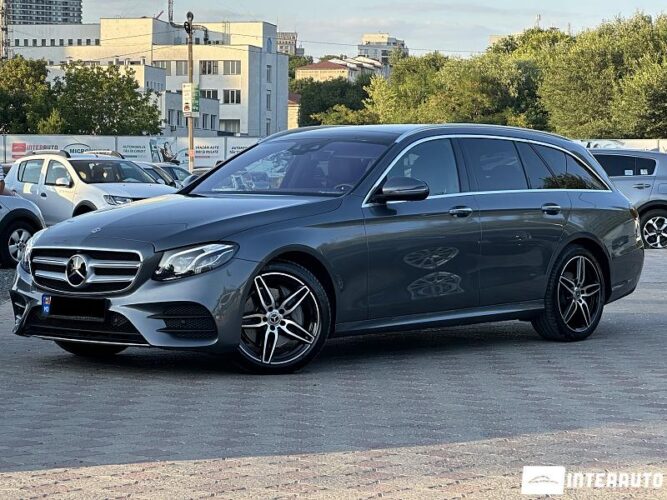 Mercedes E 220 2020 doar la InterAuto