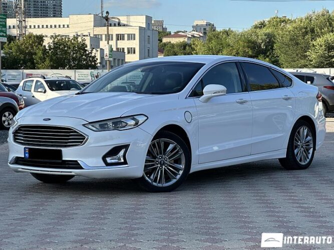 Ford Fusion 2019 doar la InterAuto
