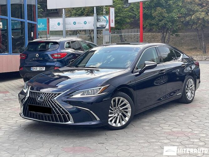 Lexus ES 300h 2022 doar la InterAuto