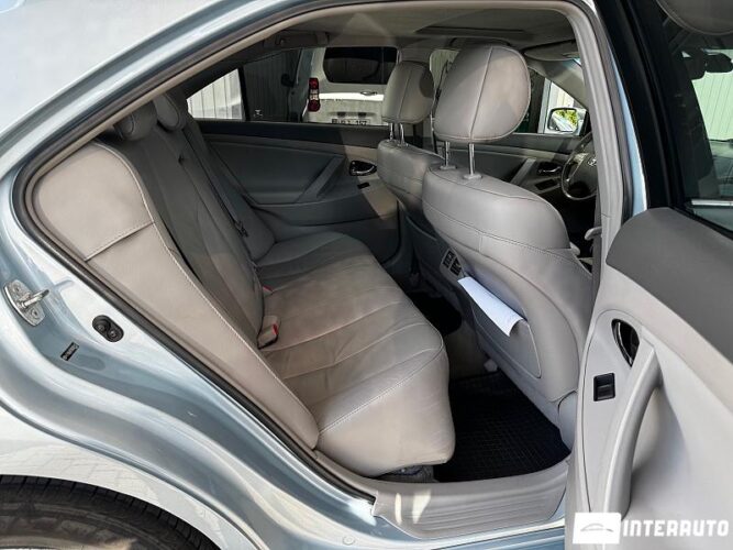 Toyota Camry 44 toyota Camry 2009