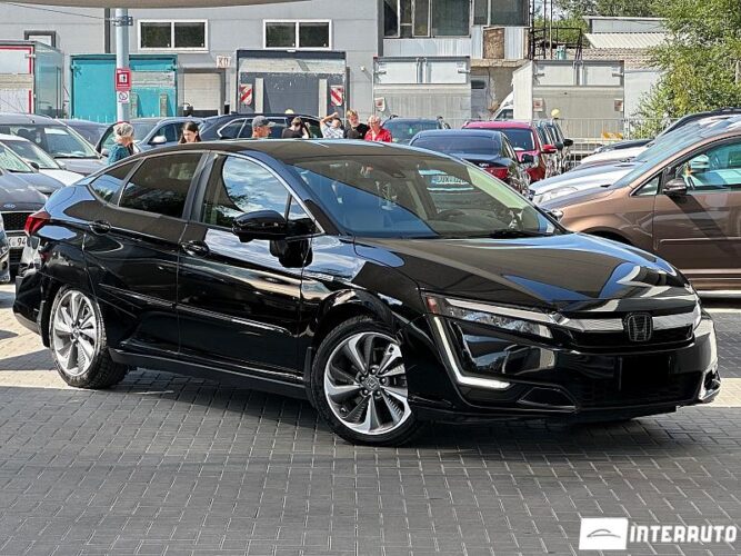 Honda Clarity 2018 doar la InterAuto