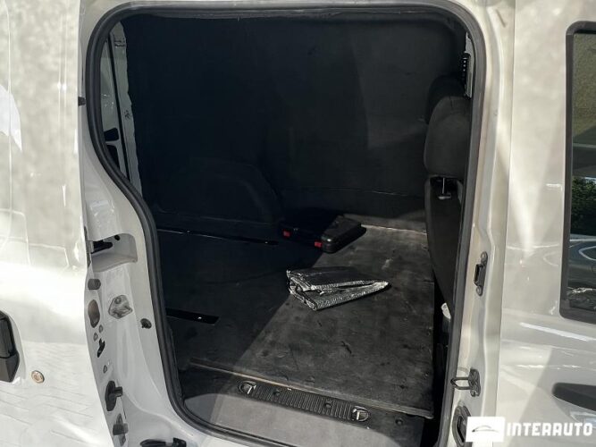 Dacia Dokker 37 dacia Dokker 2019