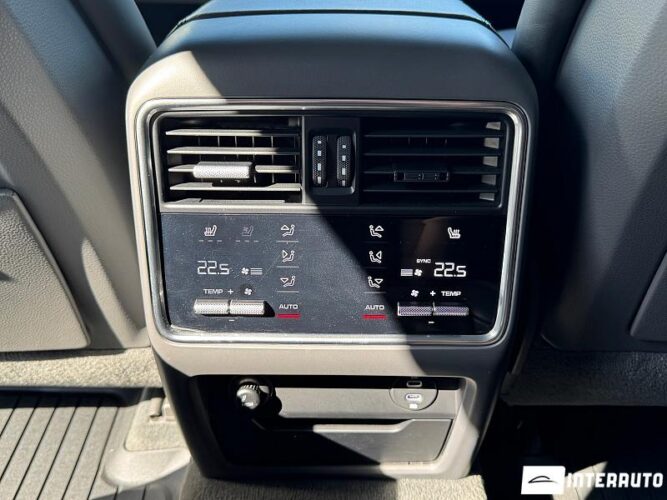 porsche Cayenne 2019