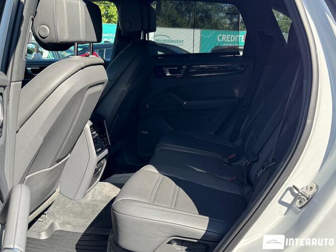 porsche Cayenne 2019