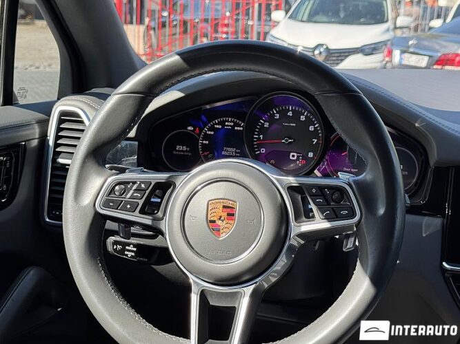 porsche Cayenne 2019