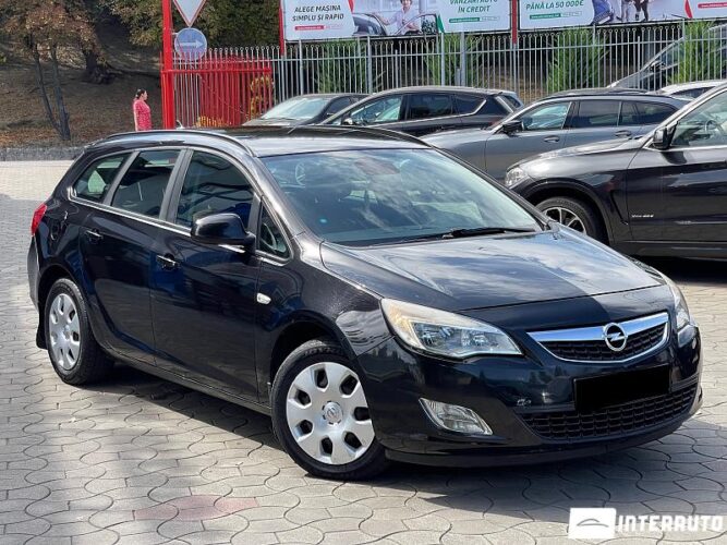 Opel Astra 32 opel Astra 2011