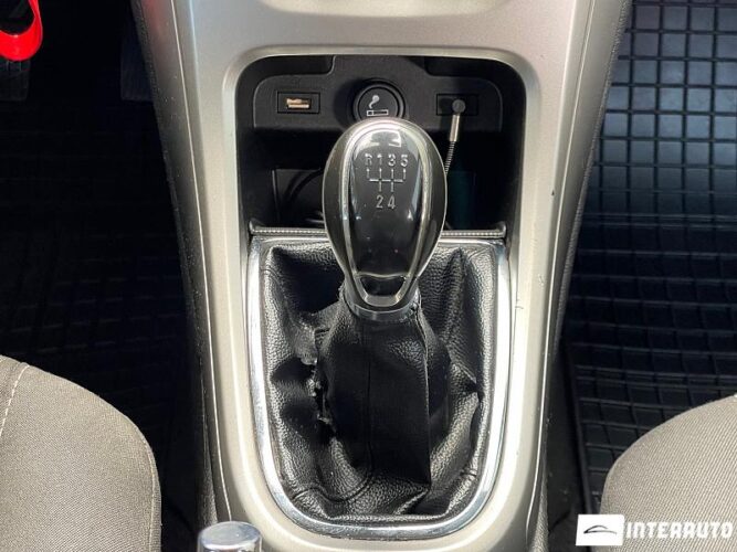 Opel Astra 37 opel Astra 2011