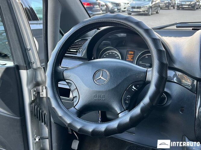 mercedes Viano 2009