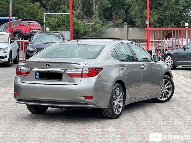 lexus ES 300h 2015