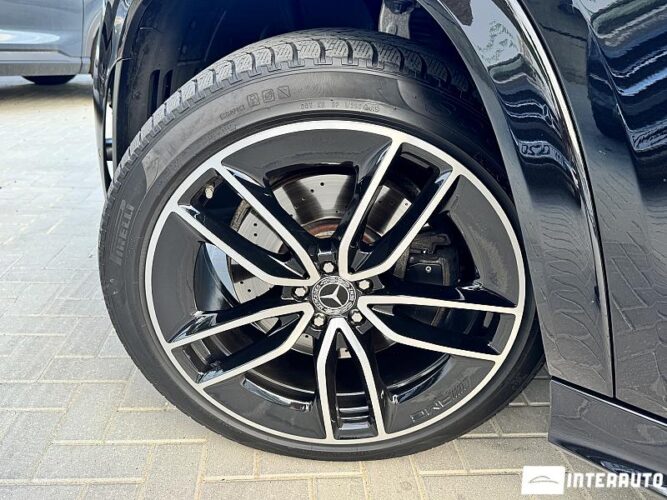 Mercedes GLE 400 58 mercedes GLE 400 2020