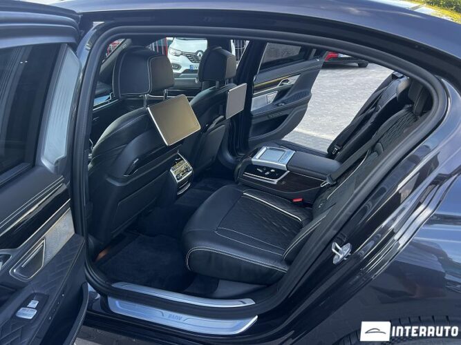 BMW 745e 47 bmw 745e 2020