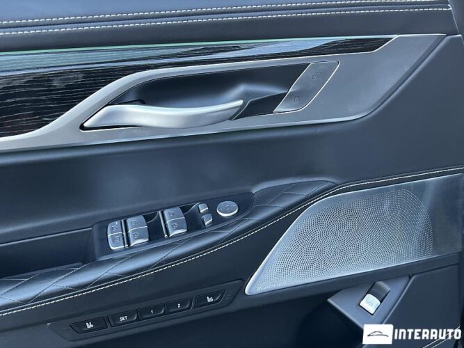 BMW 745e 56 bmw 745e 2020