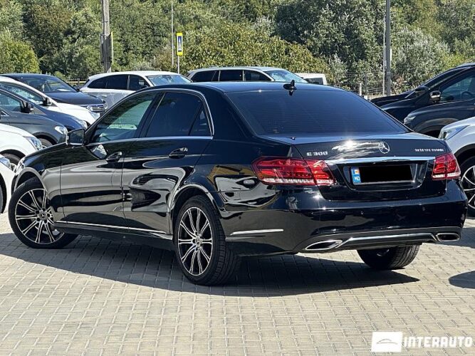 mercedes E 300h 2015