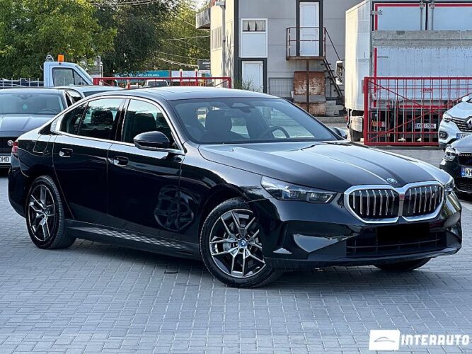 BMW i5 eDrive40 2024 doar la InterAuto