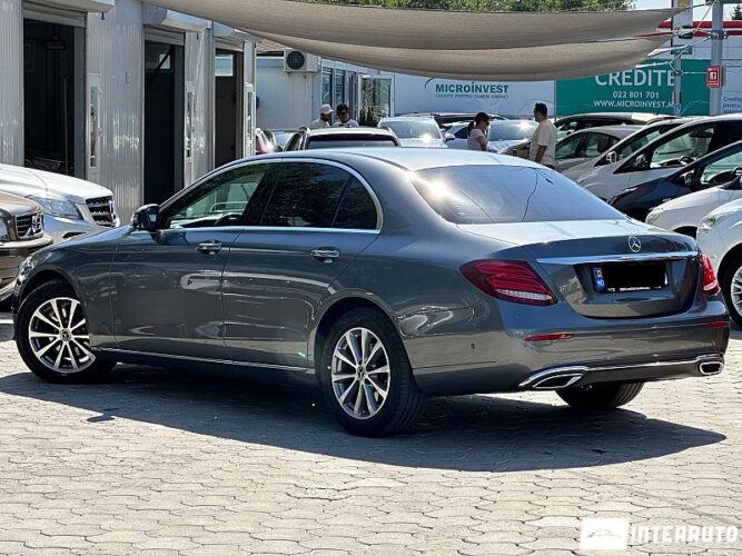 Mercedes E 200 32 mercedes E 200 2018