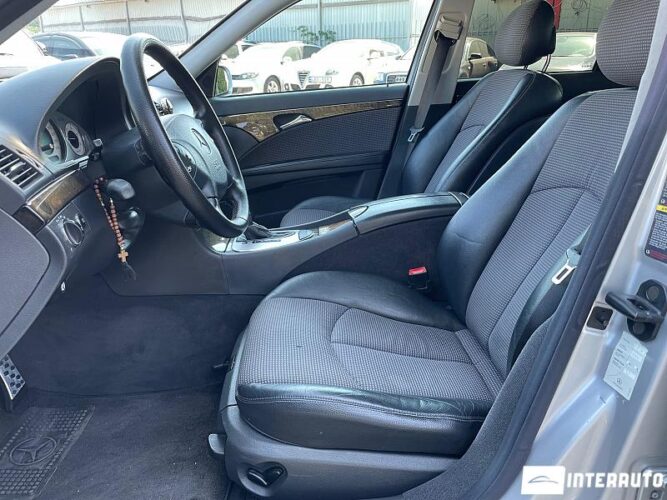 Mercedes E 270 34 mercedes E 270 2004