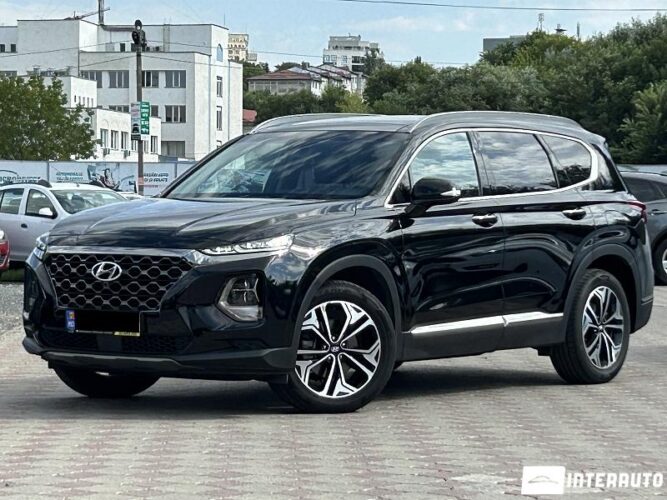 Hyundai Santa Fe 2018 doar la InterAuto