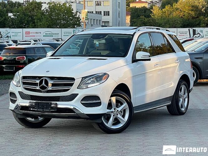Mercedes GLE 300d 2015 doar la InterAuto