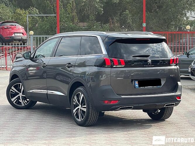 Peugeot 5008 32 peugeot 5008 2018