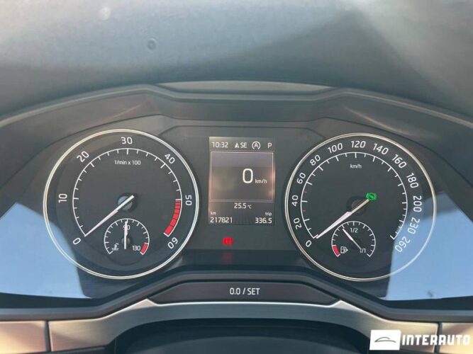 Skoda Superb 33 skoda Superb 2017