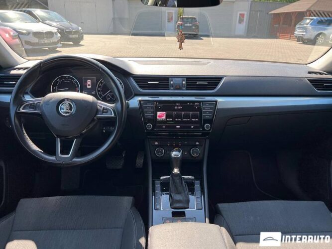 Skoda Superb 32 skoda Superb 2017