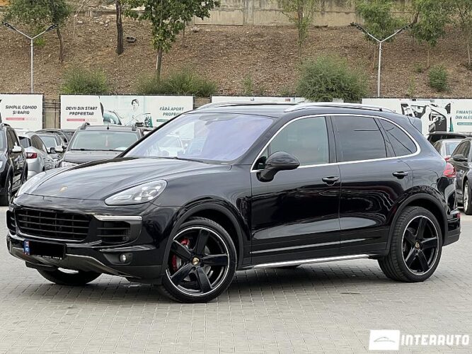 porsche Cayenne 2015