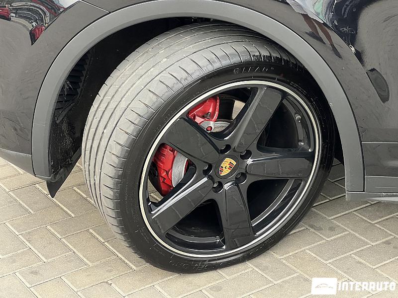 porsche Cayenne 2015