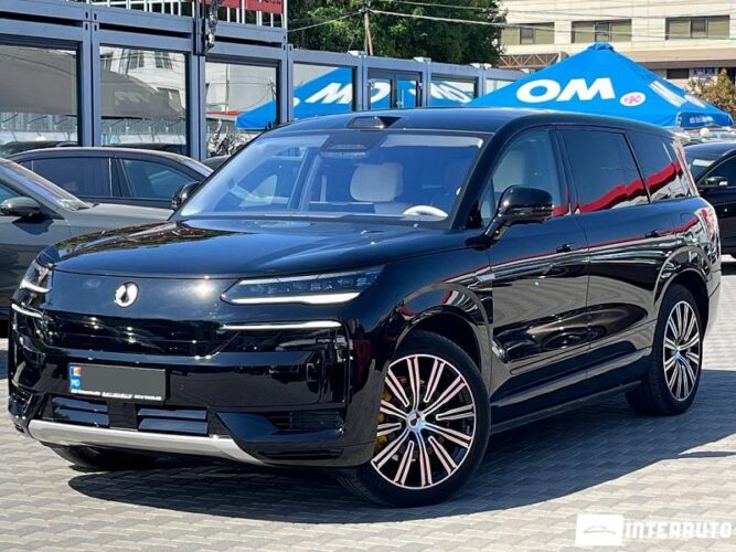 Denza N9 2025 doar la InterAuto