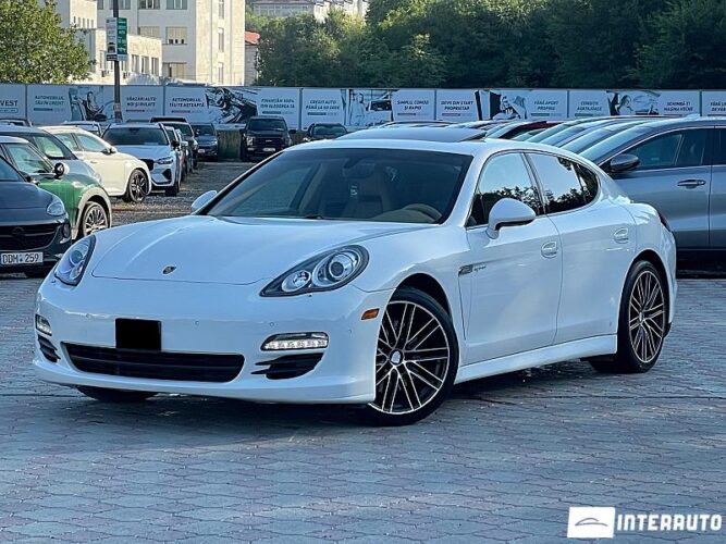 Porsche Panamera S 2012 doar la InterAuto