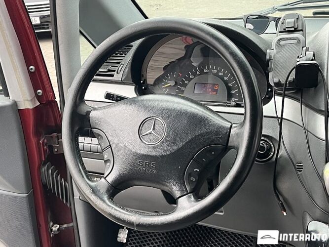 Mercedes Viano 37 mercedes Viano 2004