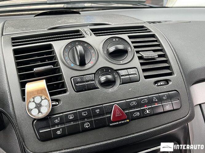 Mercedes Viano 39 mercedes Viano 2004