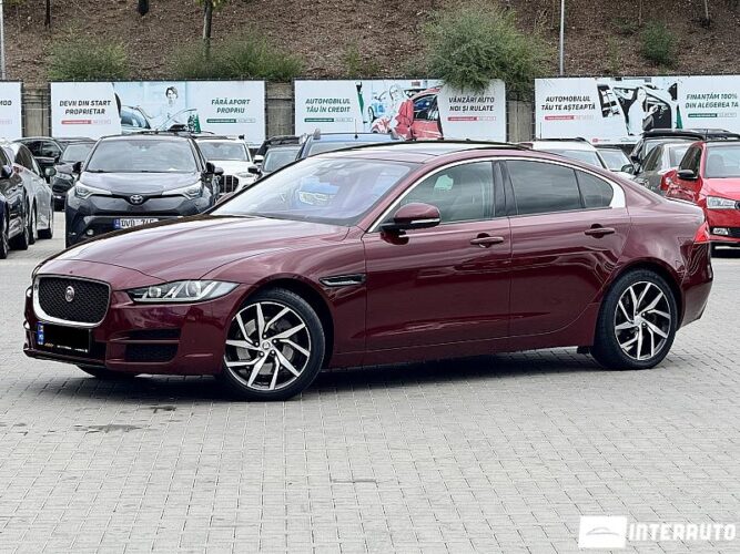 jaguar XE 2017