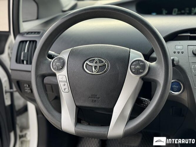 Toyota Prius 37 toyota Prius 2012