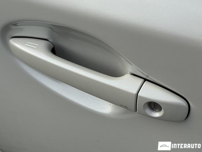 Toyota Prius 47 toyota Prius 2012