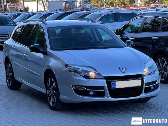 renault Laguna 2015