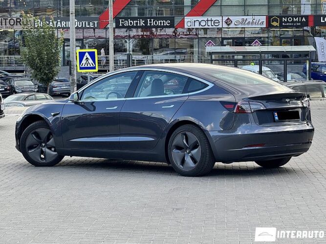 tesla Model 3 2019