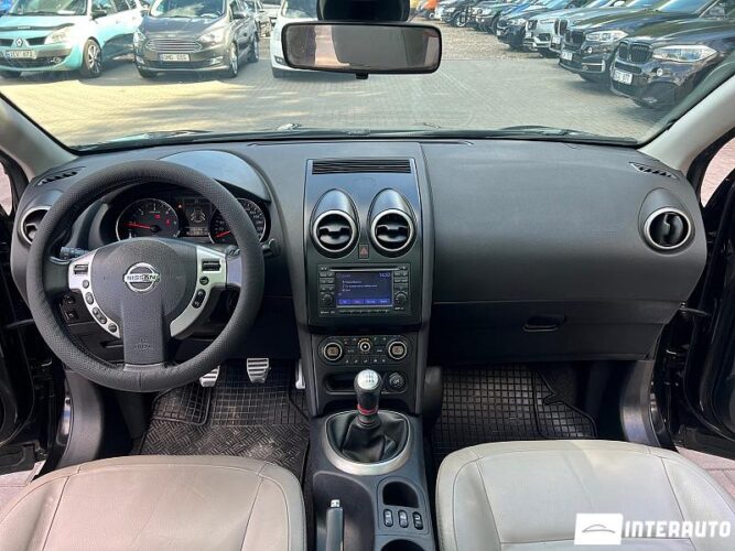 Nissan Qashqai 39 nissan Qashqai 2010