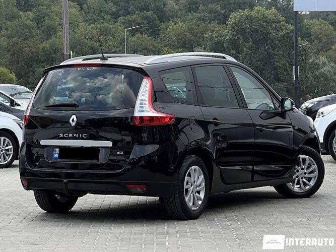 renault Grand Scenic 2015
