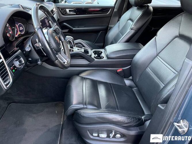 Porsche Cayenne 36 porsche Cayenne 2018