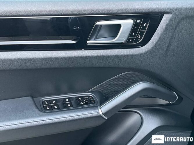 Porsche Cayenne 35 porsche Cayenne 2018