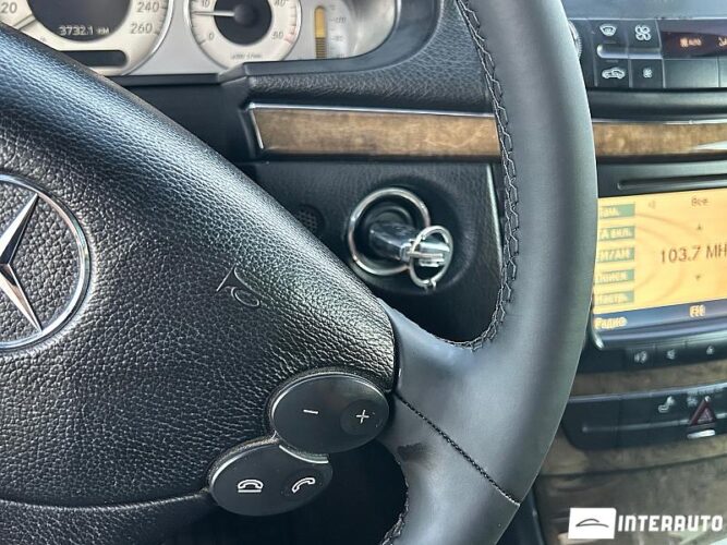 Mercedes E 320 38 mercedes E 320 2007