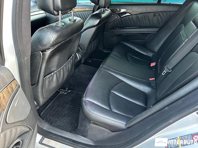 Mercedes E 320 43 mercedes E 320 2007