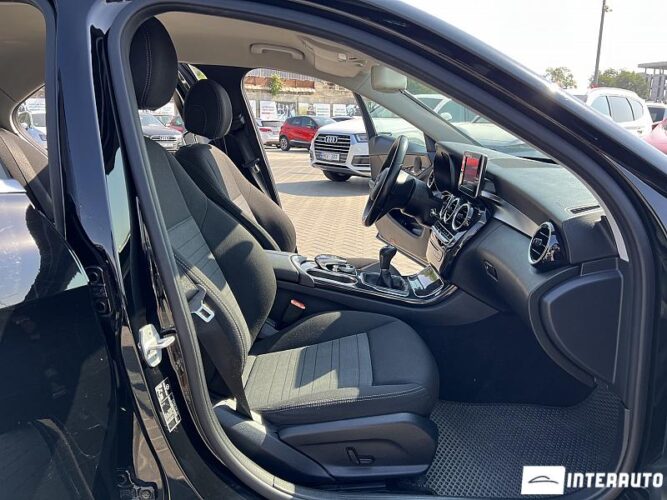 Mercedes C 200 46 mercedes C 200 2016