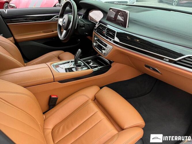 BMW 740 36 bmw 740 2022