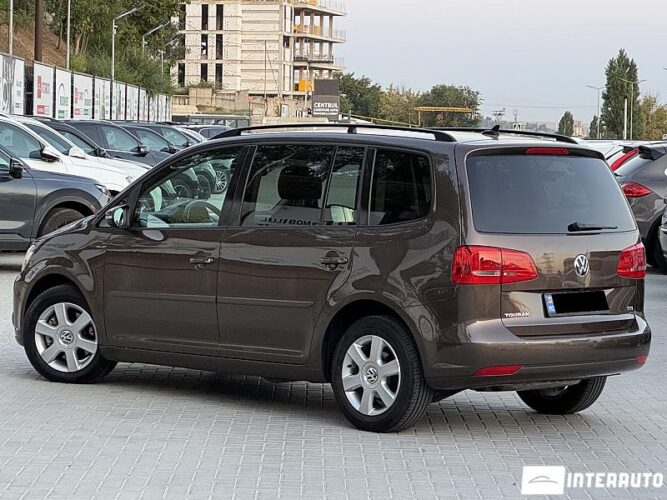 volkswagen Touran 2012